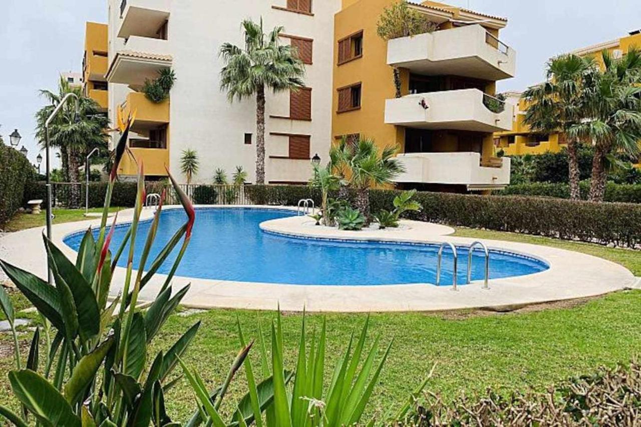 Acogedor Apartamento Al Lado De La Playa Alicante Exteriör bild