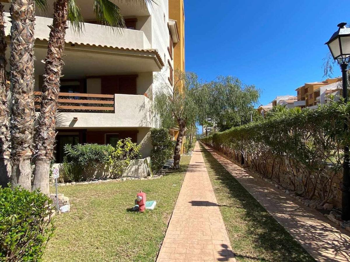 Acogedor Apartamento Al Lado De La Playa Alicante Exteriör bild